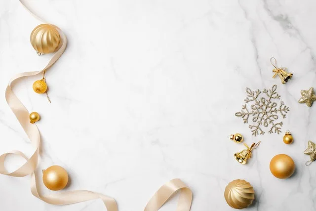 unlit-artificial-christmas-trees-why-do-people-love-these