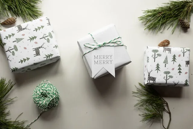 deck-the-halls-tips-for-choosing-the-perfect-6-foot-artificial-christmas-tree